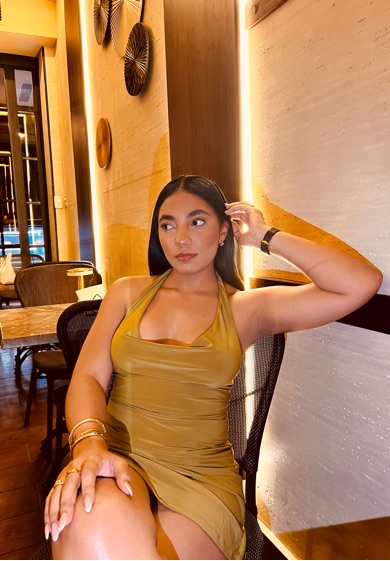 Sofia from Brazil on CocoMeet