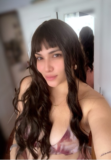 EvaLuna from Spain on CocoMeet